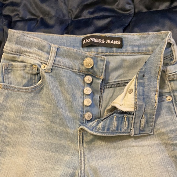 Express Jeans - Picture 2 of 5